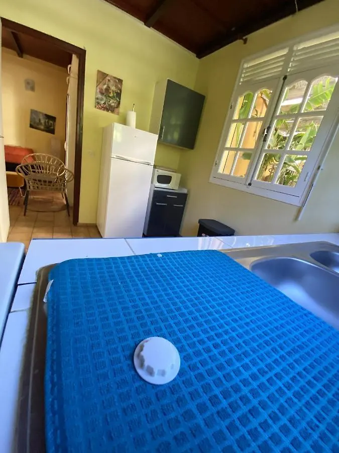 Appartement Charmant: Pointe Noire Retreat with Pool & Jacuzzi Guadeloupe